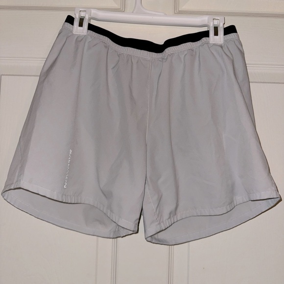 Salomon women’s grey lined athletic shorts M gym outdoors hiking running - Picture 1 of 8